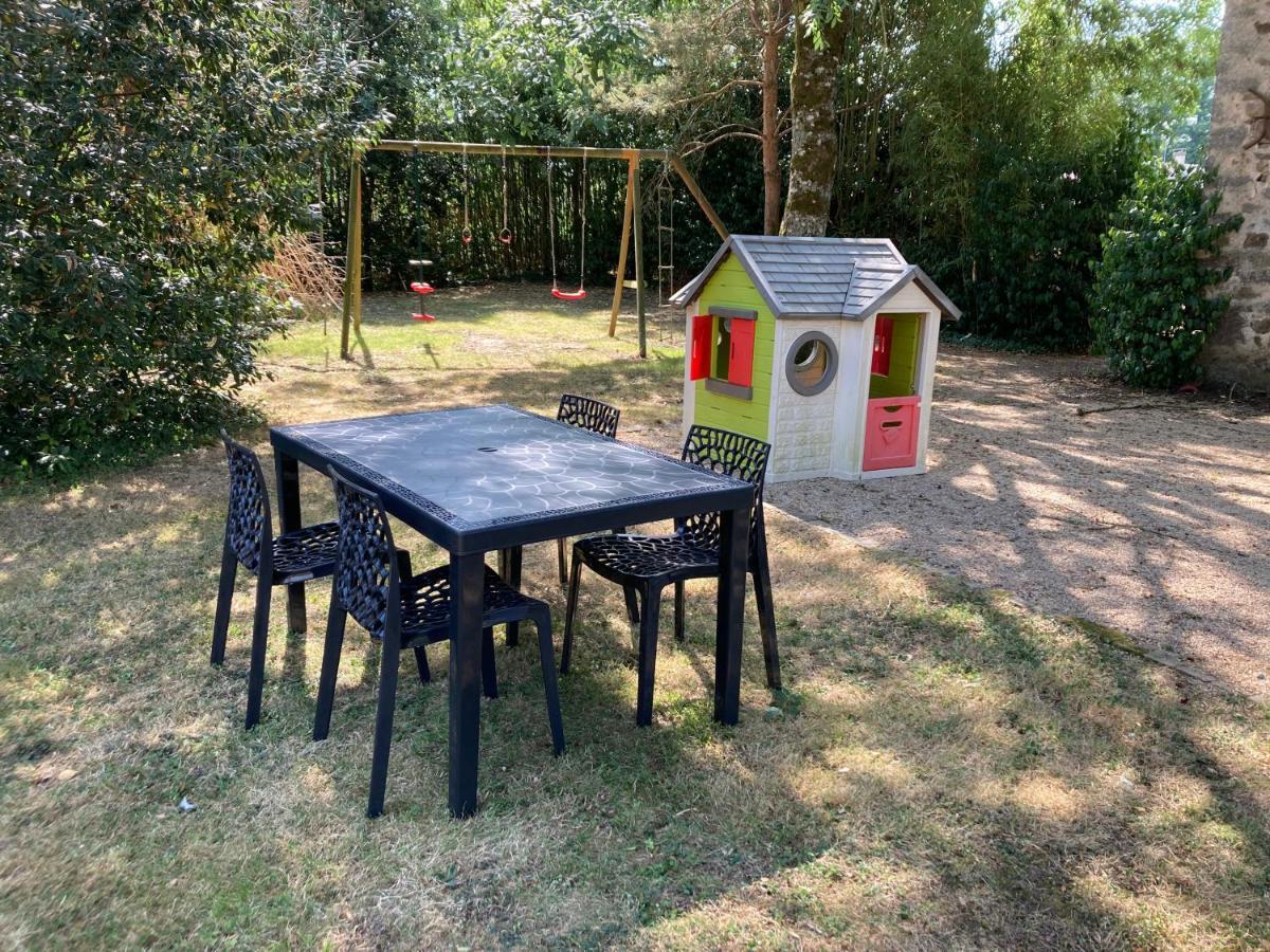 Вилла Les Bosquets Saint-Ouen-Des-Toits Экстерьер фото